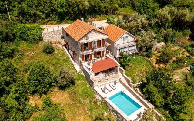 Old Stone House Tivat Villas I&Ii