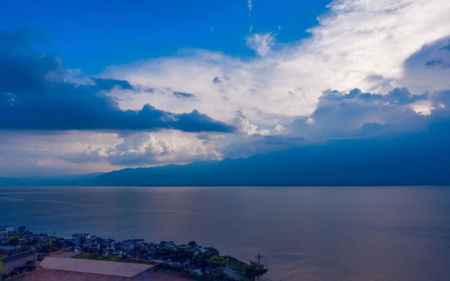 Dali JiuXiao Star with Seaview hotel