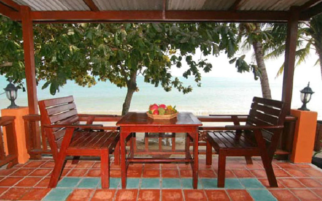 Sand Sea Beach Resort