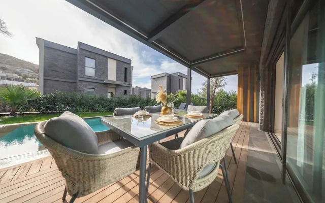 Villa With Private Swimming Pool in Bodrum