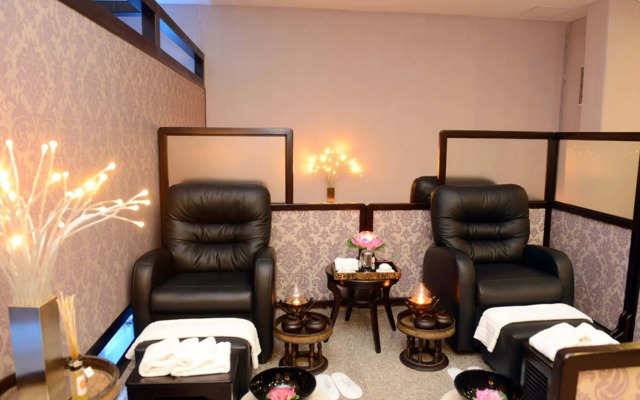 Taw Win Garden Hotel