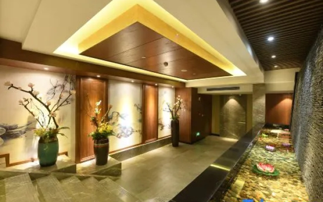 Mehood Theater Hotel (Xi'an Bell Tower Subway Station Yongning Gate) – People – Xi'an