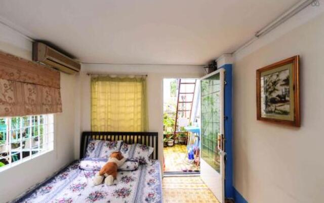 Private Room At Nontouristic Area