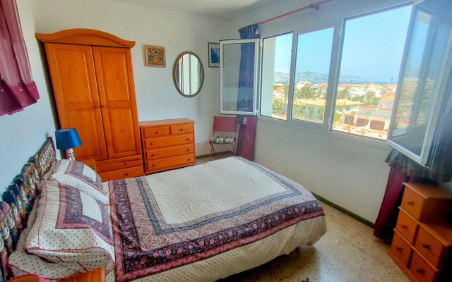 Summer Breeze Apartment