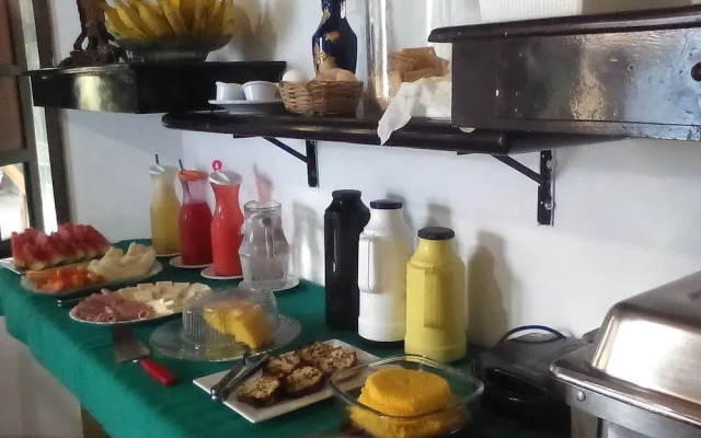 Pousada Encantos da Atalaia