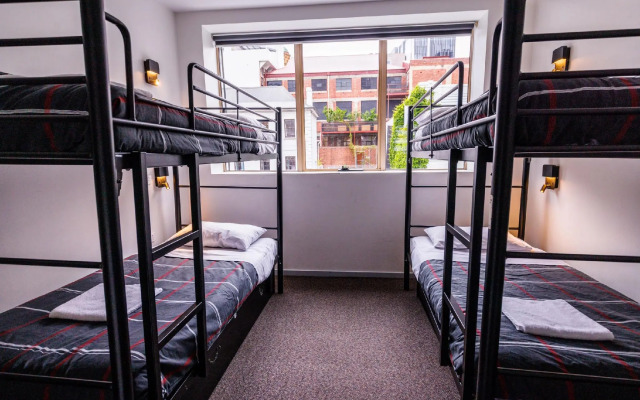 YHA Hobart Central