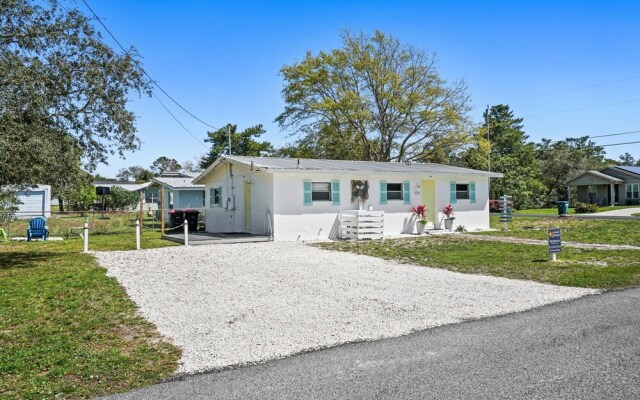 Beach House - The Dancing Dolphin By Panhandle Getaways