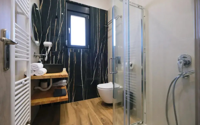 Amari stone apartments