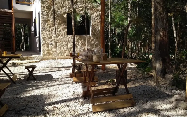 Tooj Cheel Lodge Tulum