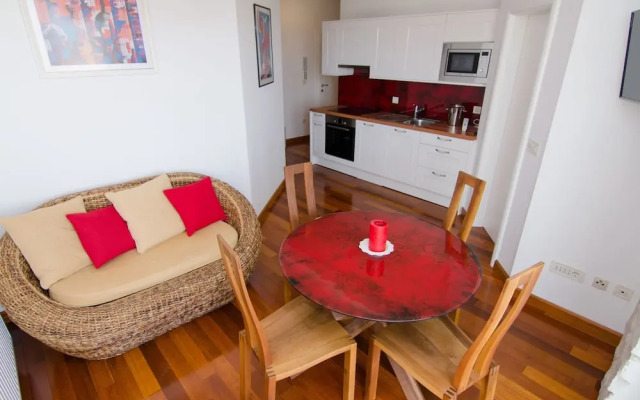 Adorable Apartment in Murter With Jacuzzi