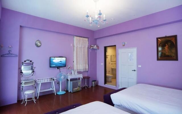 Rose Castle Hostel