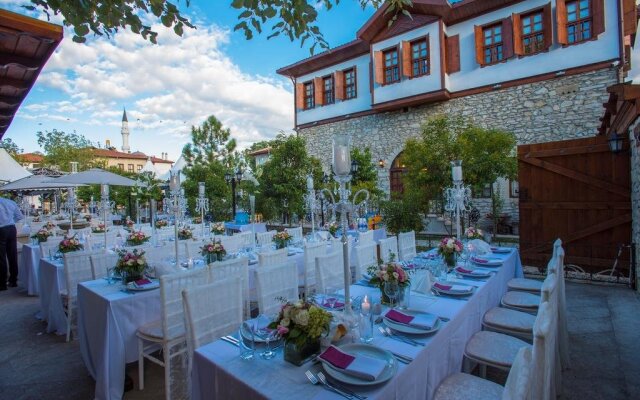 Zalifre Konakları