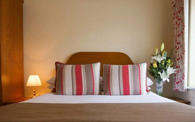 Moorhill House Bed & Breakfast