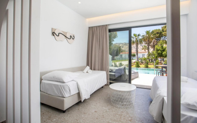 Aiora Aqua Resort