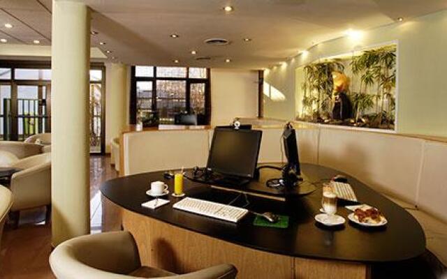 Land Express Rincon De Los Sauces