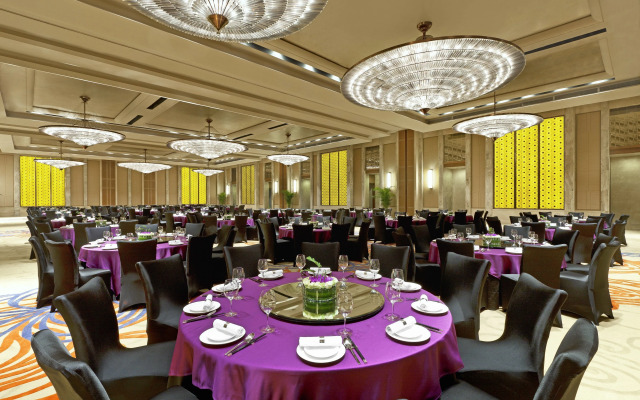 Sheraton Grand Hangzhou Wetland Park Resort