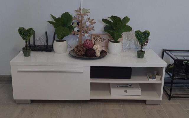Sensation Apartment By Alezzi