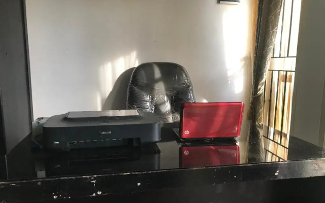 OYO 3252 Lansano Residence