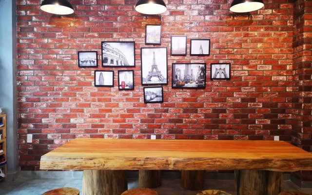 Dalat Che House