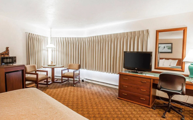 Quality Inn Port Angeles - near Olympic National Park