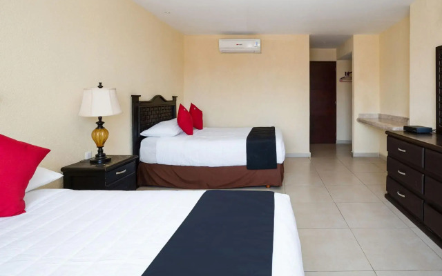 Capital O Hotel Los Caracoles, Acapulco