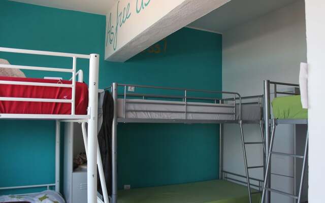 Faro Beach Life Hostel