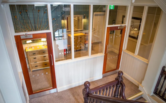Gwesty Links Hotel