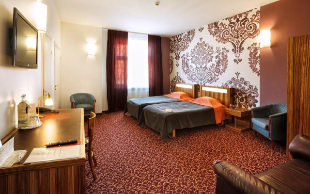 City Hotel Teater