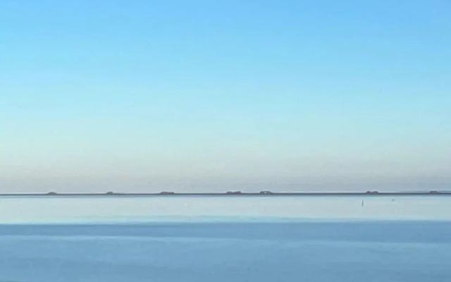 Penthouse by North Sea With Pool and Sauna