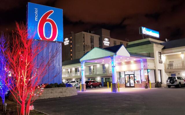 Motel 6 Elizabeth, NJ - Newark Liberty Intl Airport