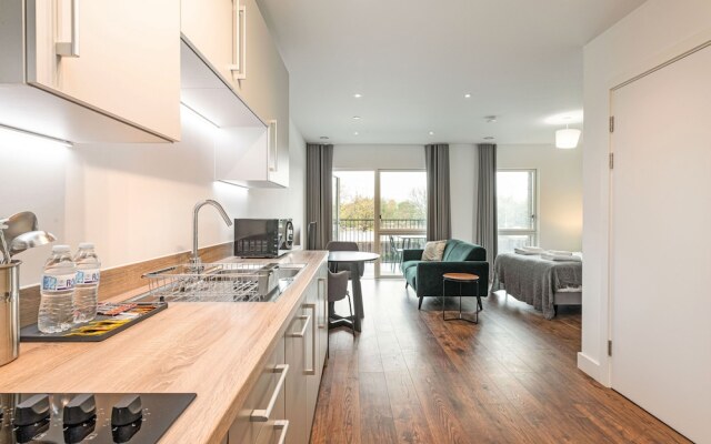 Stayo Apartments Barking Wharf