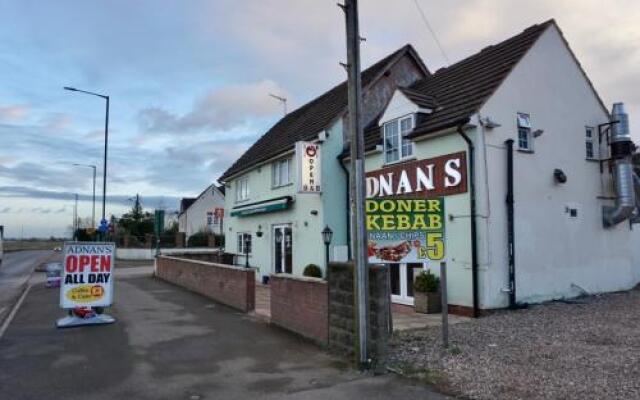 Adnans Hotel