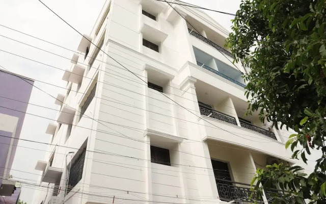Shree Service Apartment