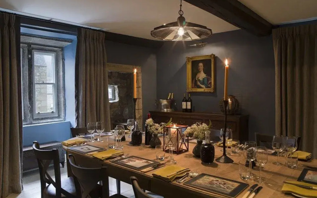 Lord Crewe Arms