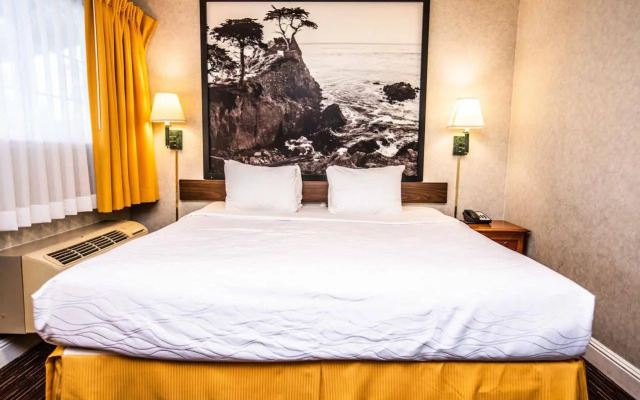 Pelican Inn Monterey