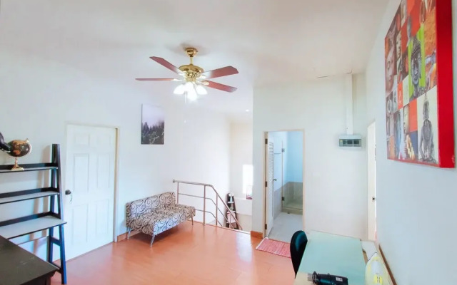 Private Residence Hosted by Sasithorn