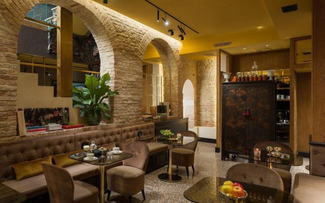 Madama garden retreat