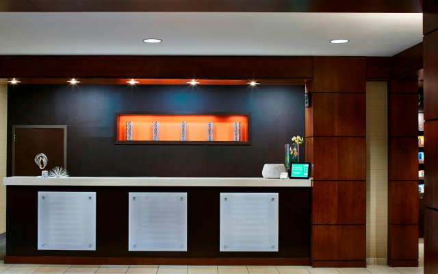Courtyard by Marriott Bloomington by Mall of America