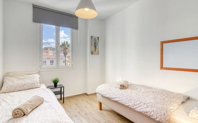 Retreat w Ocean Views Private Parking Ensuite