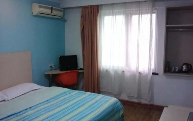 Super 8 Zhenjiang Maisha