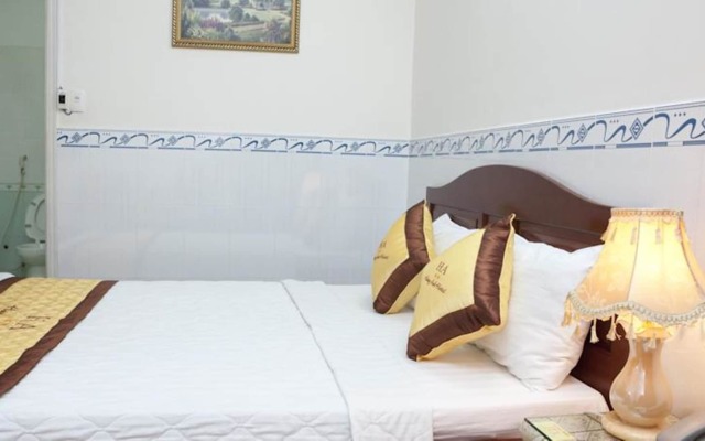 Spring Hung Anh Hotel