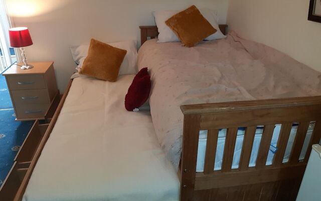 Phoenix Guest House
