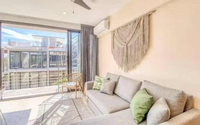 304 Amena Romantic Jungle PH w/ Private Pool & Gym