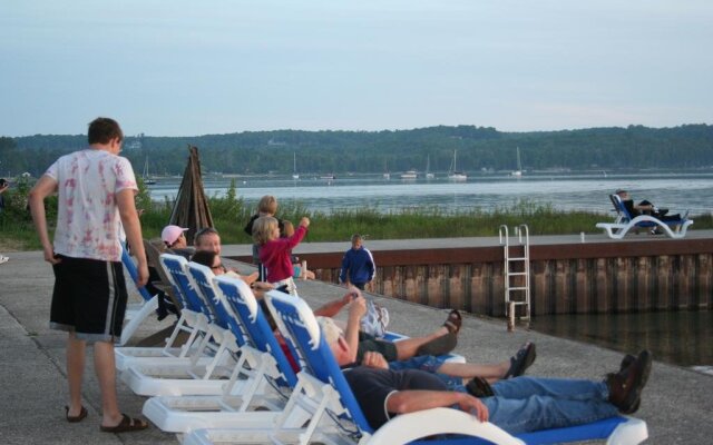 Ephraim Shores Resort