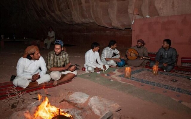 Wadi Rum Bedouins Sunset