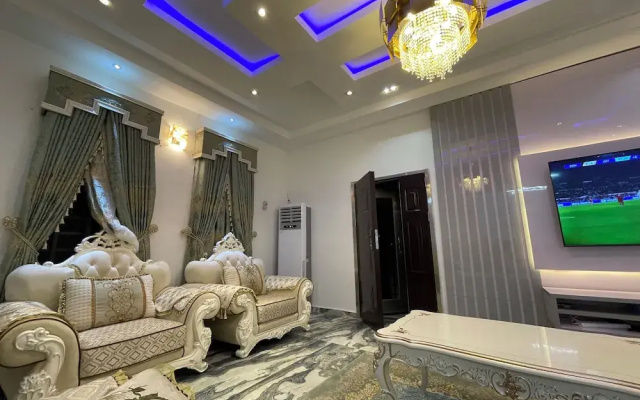 Cremyark Home Apartments