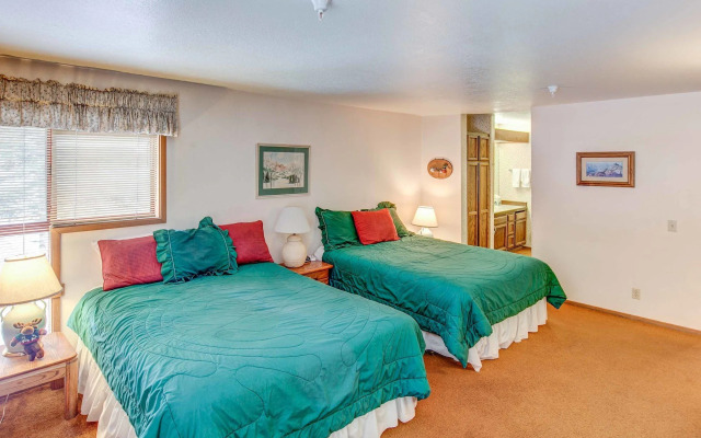 Aspen Creek 305 - One Bedroom Condo