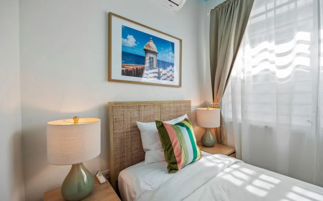 Condado Oasis Beachfront Access Pool
