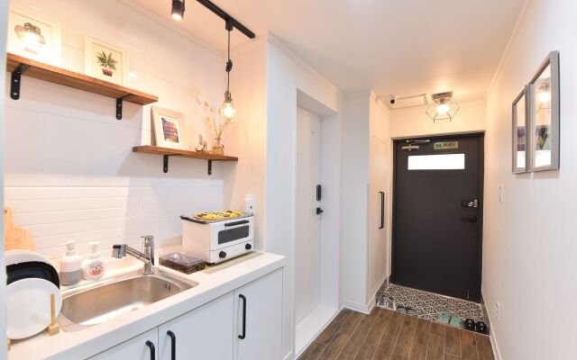 Mono House Hongdae 5