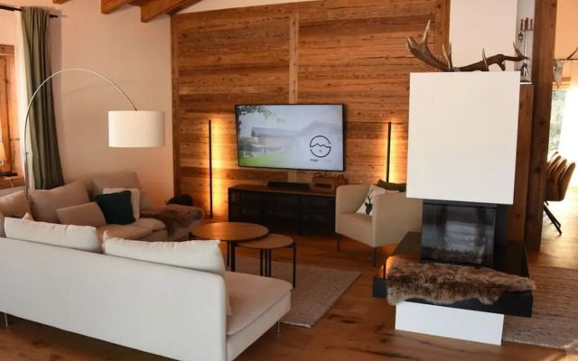 Maja Chalets Comfortable Holiday Residence